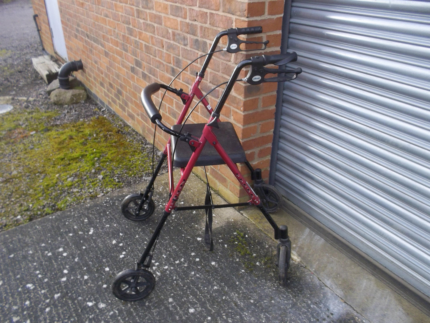 Drive R8 Height Adjustable Lightweight Rollator Red- R8RDHA