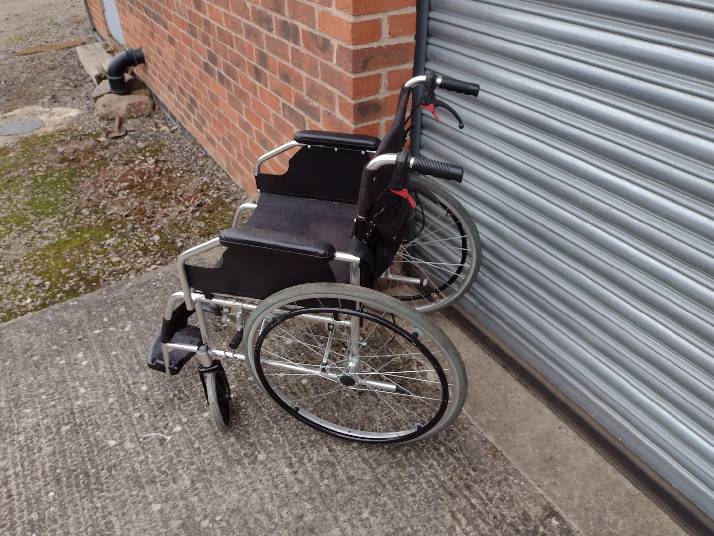 Self Propelled & Transit Wheelchair with Back Pouch