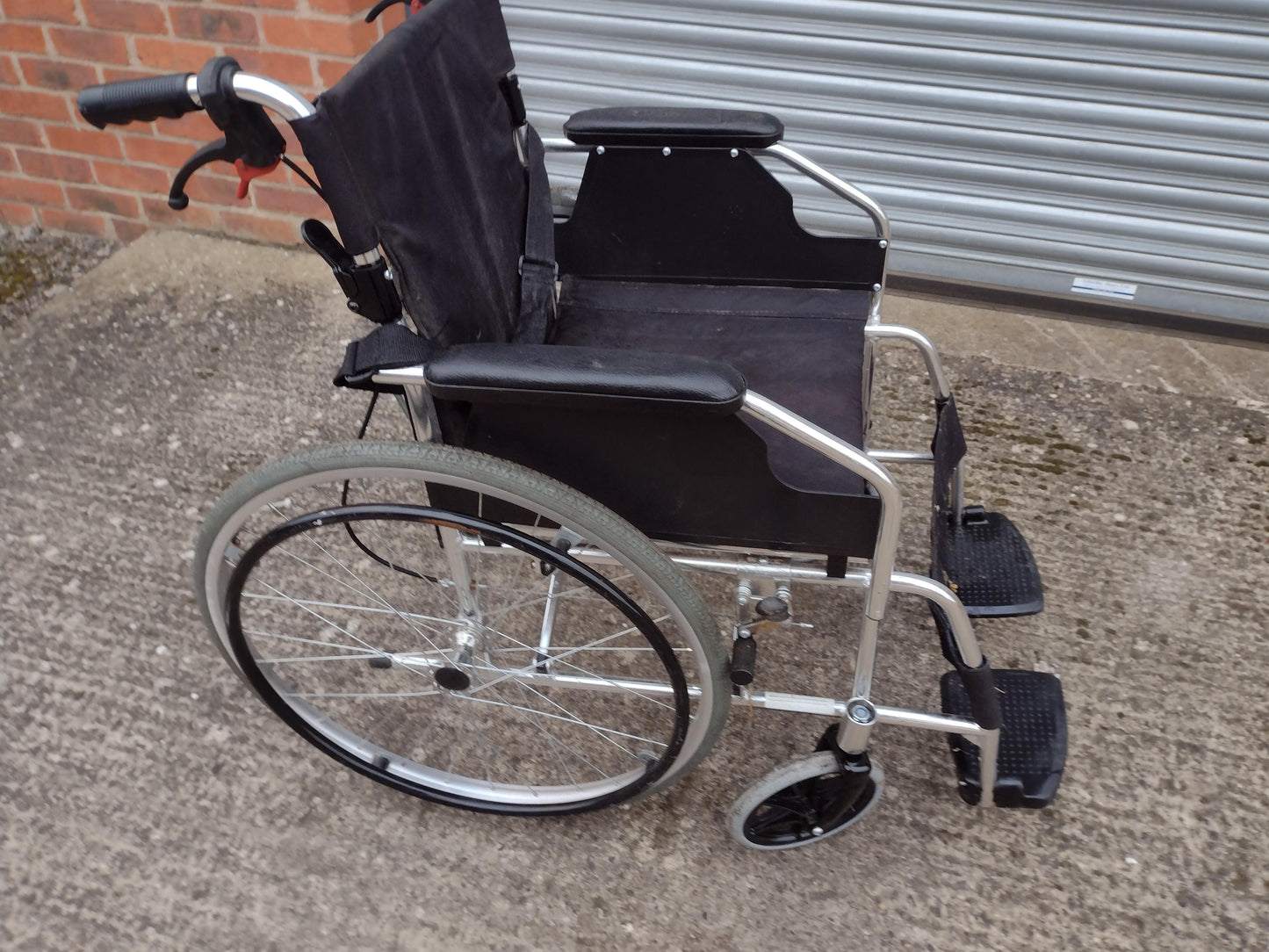 Self Propelled & Transit Wheelchair with Back Pouch