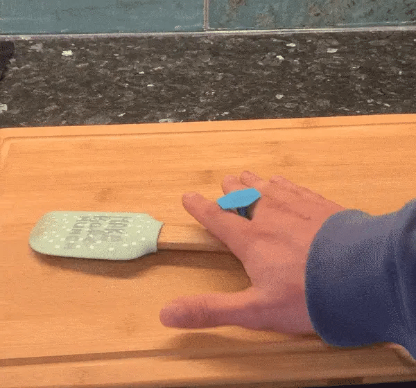 Grip Toggle 4 Pack 2 Sizes - Simple suction tool that attaches to items to aid dexterity
