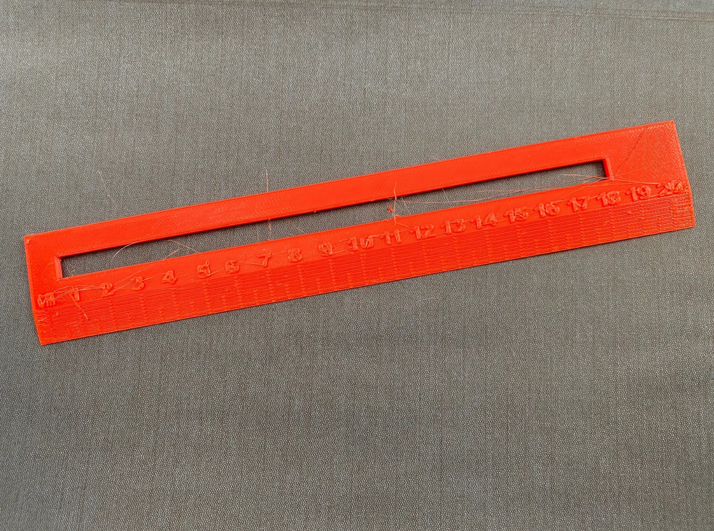 Dyslexia ruler reading aid