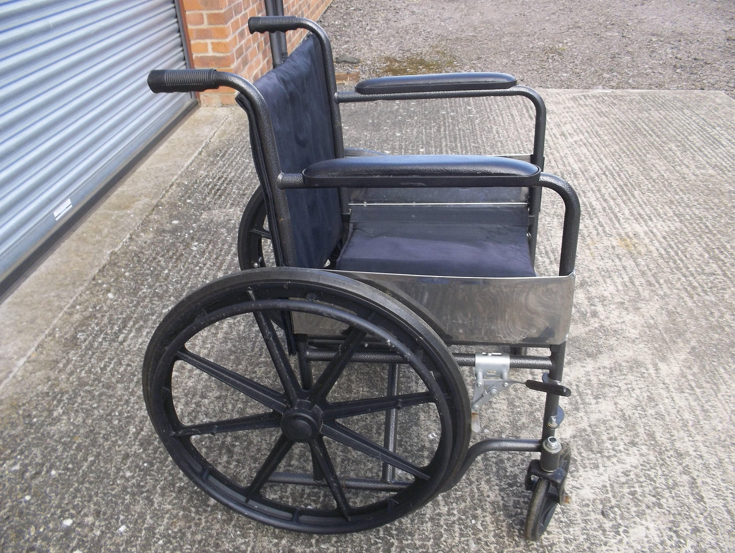 Wheelchair Foldable Black Good Condition Drive Cruiser 3