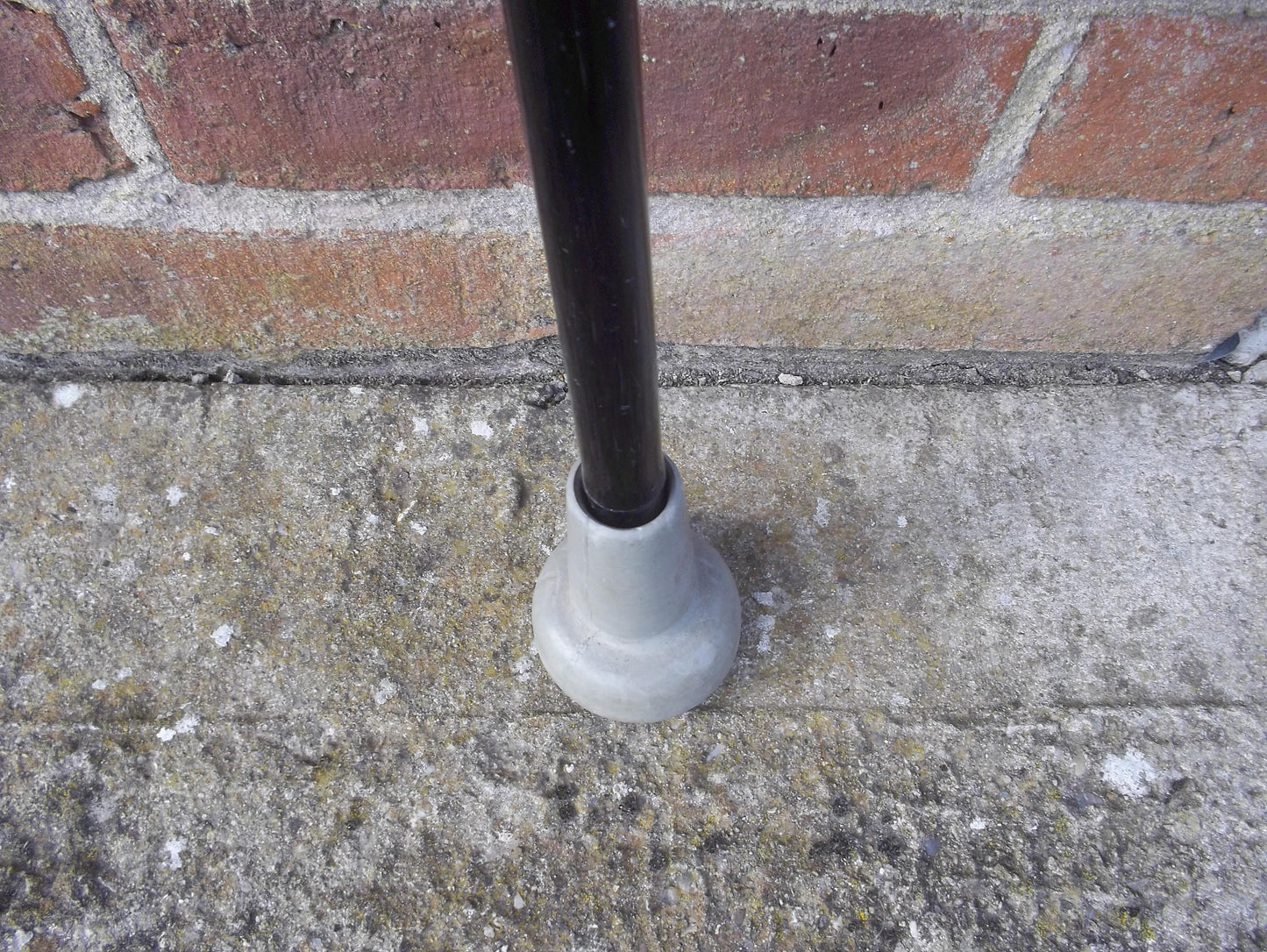 Wide Base Black Walking Stick Fully Height Adjustable