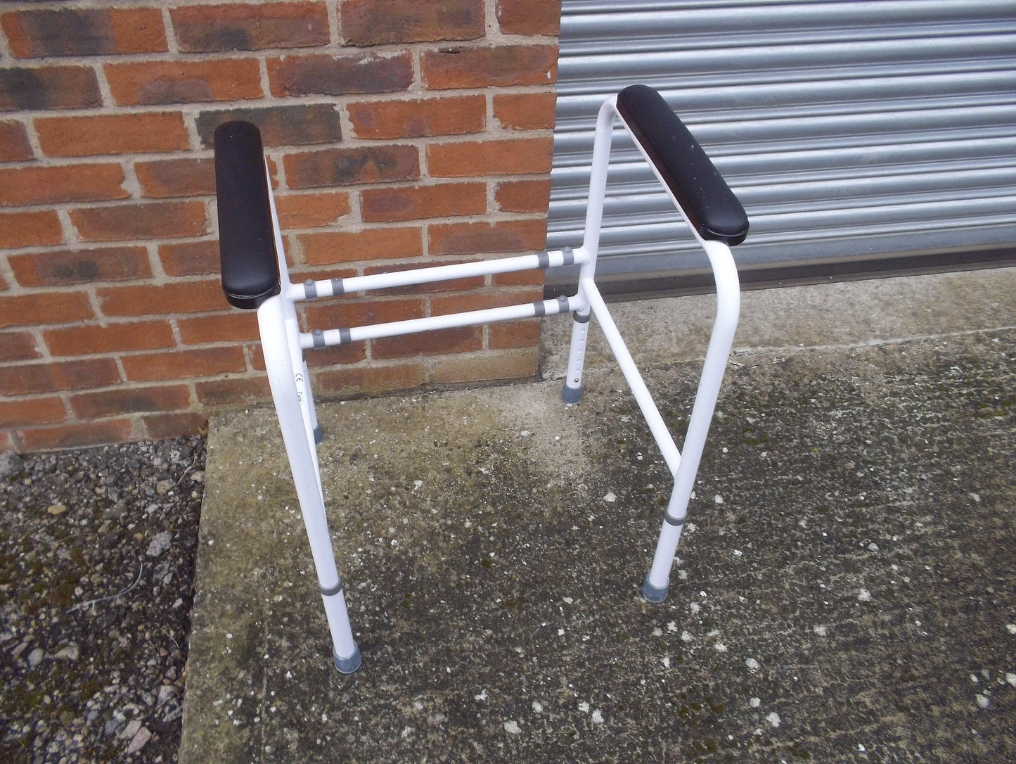 Universal Toilet Frame