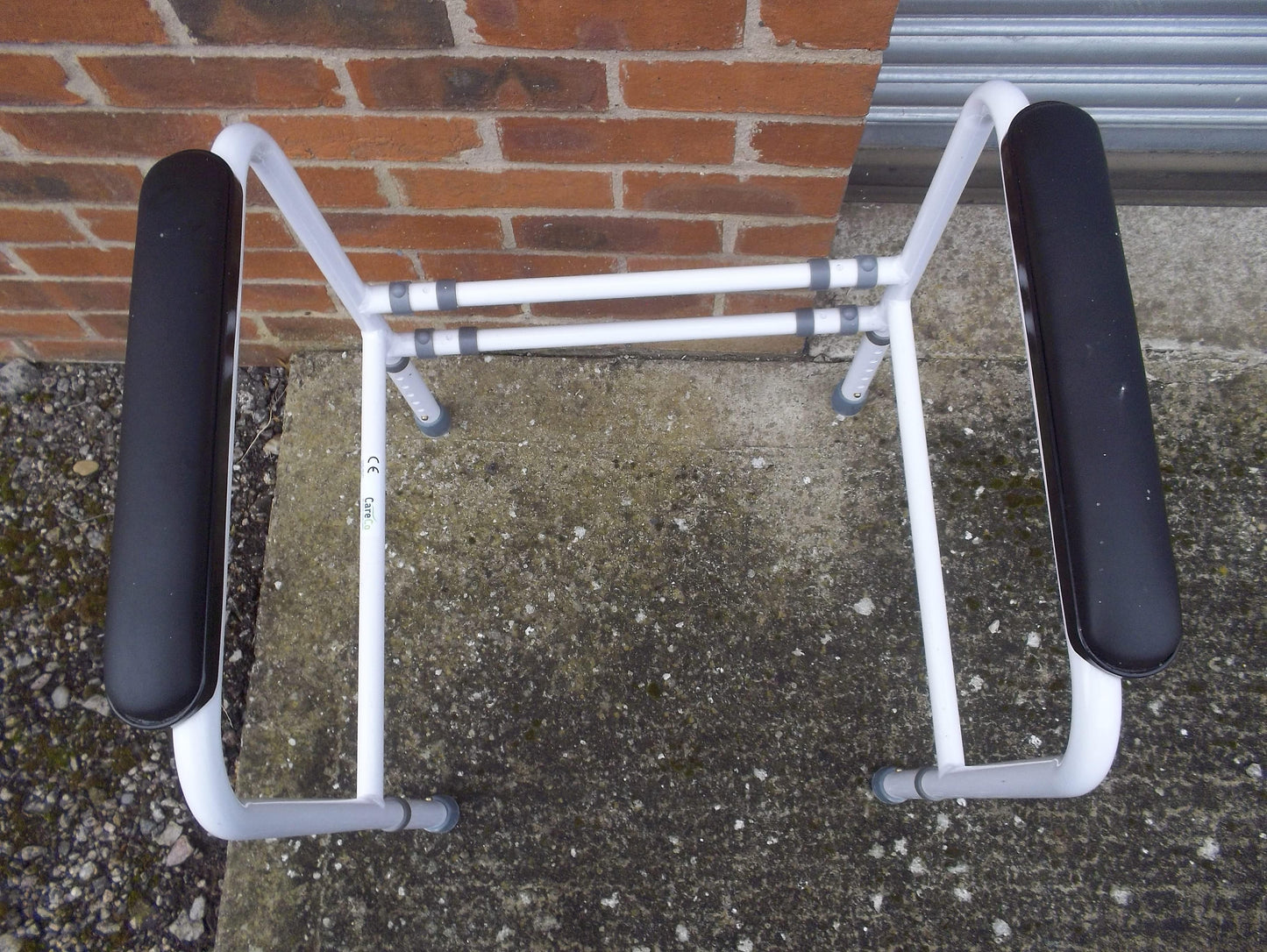 Universal Toilet Frame